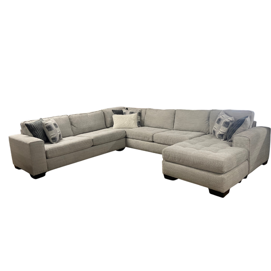 241 3-Piece Sectional with Chaise