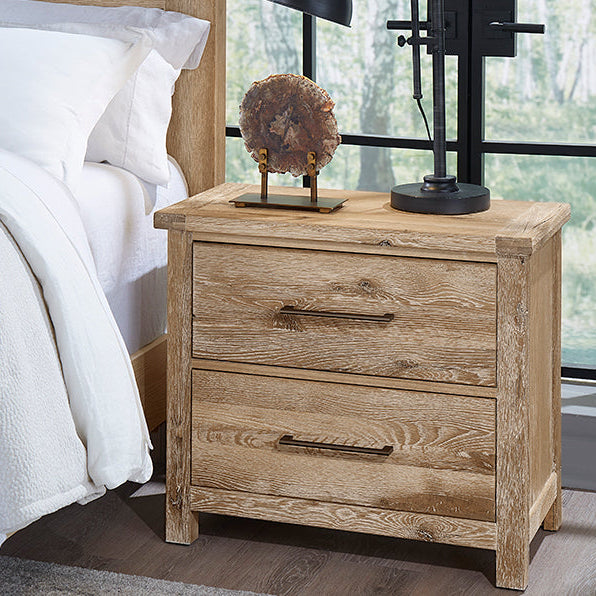 Dovetail Poster Bed with 6x6 Footboard Set