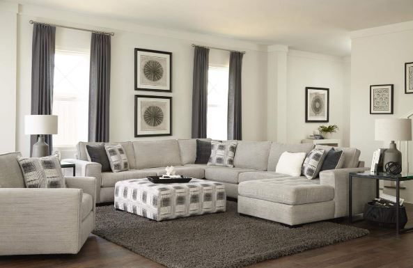 241 3-Piece Sectional with Chaise