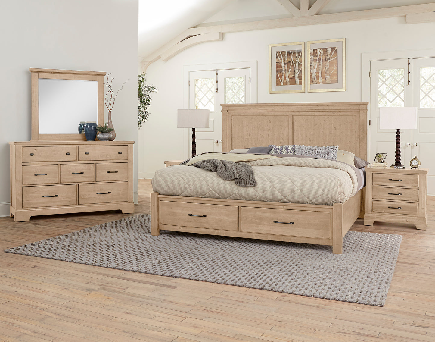 Cool Rustic Mansion Bed with Footboard Storage