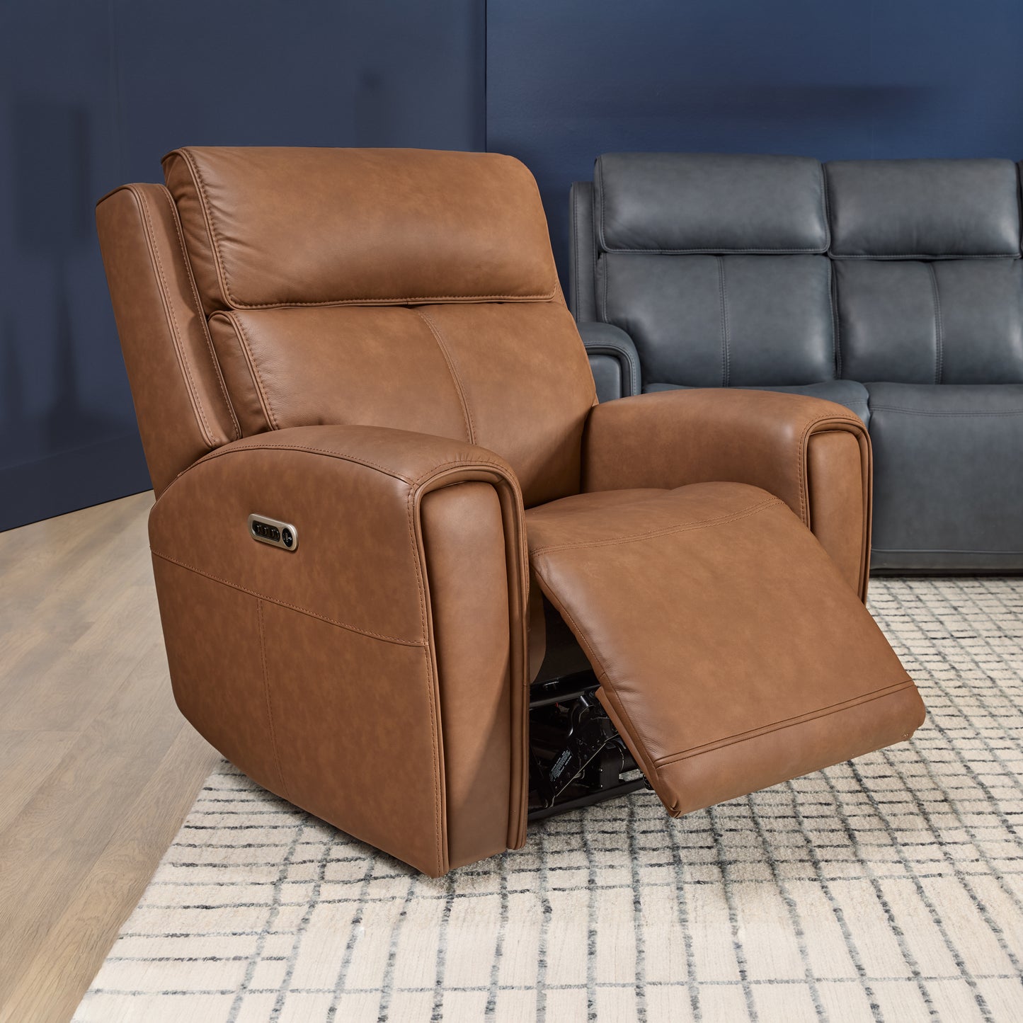 Flexsteel Warren Power Recliner with Power Headrest & Lumbar
