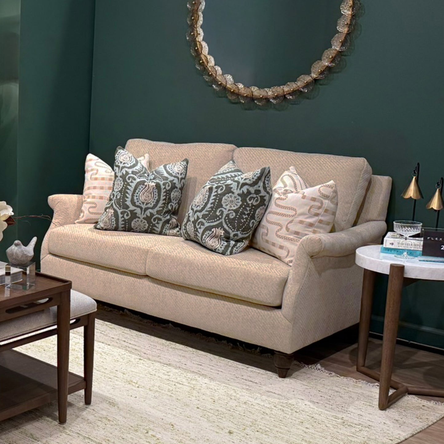 Flexsteel Veda Loveseat