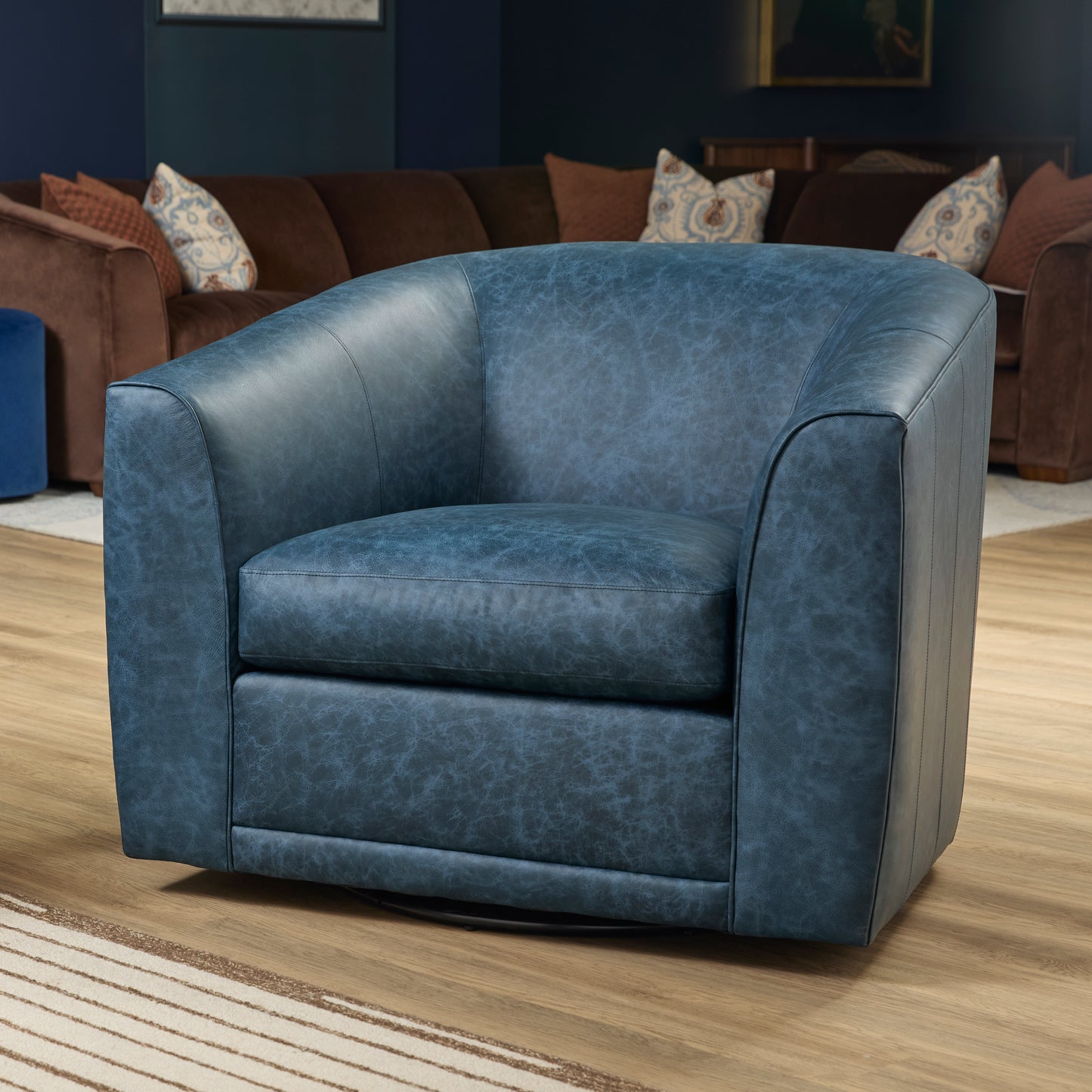 Jewel Leather Swivel Chair - Worn Blue