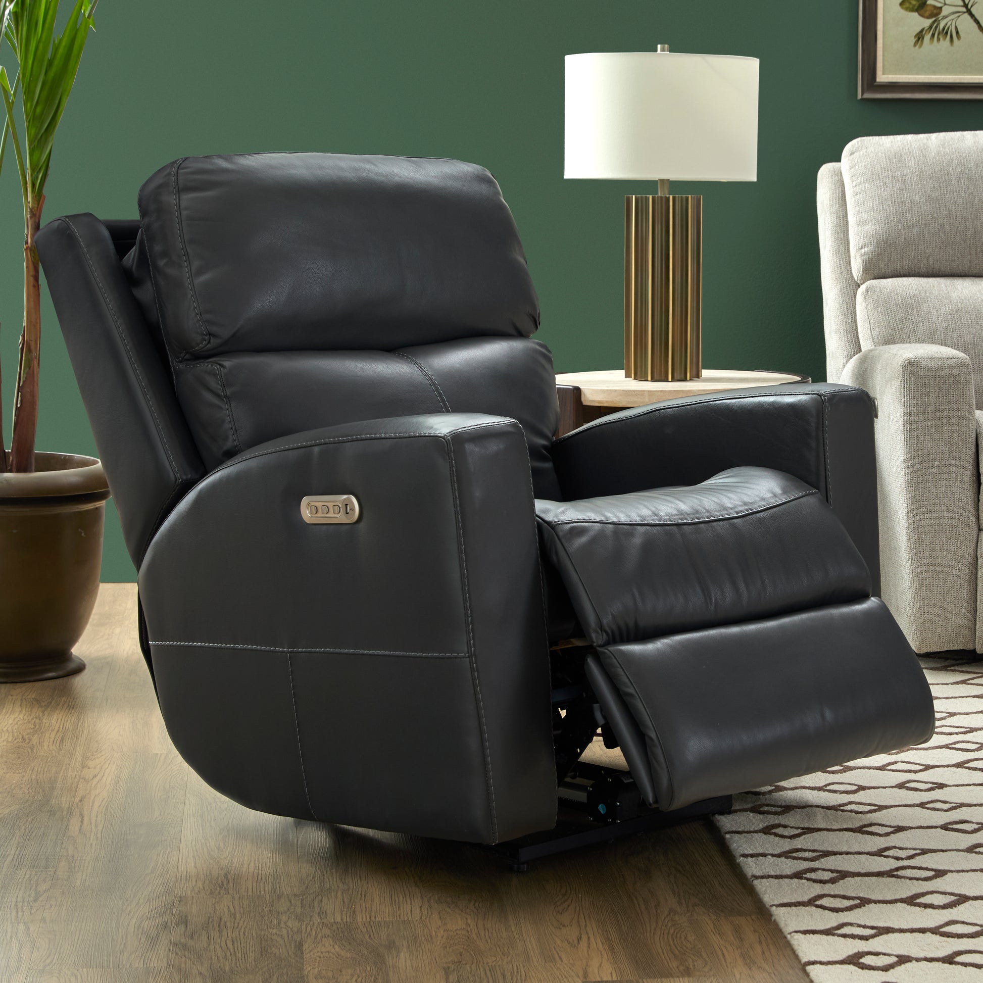 Flexsteel Score Power Recliner with Power Headrest & Lumbar