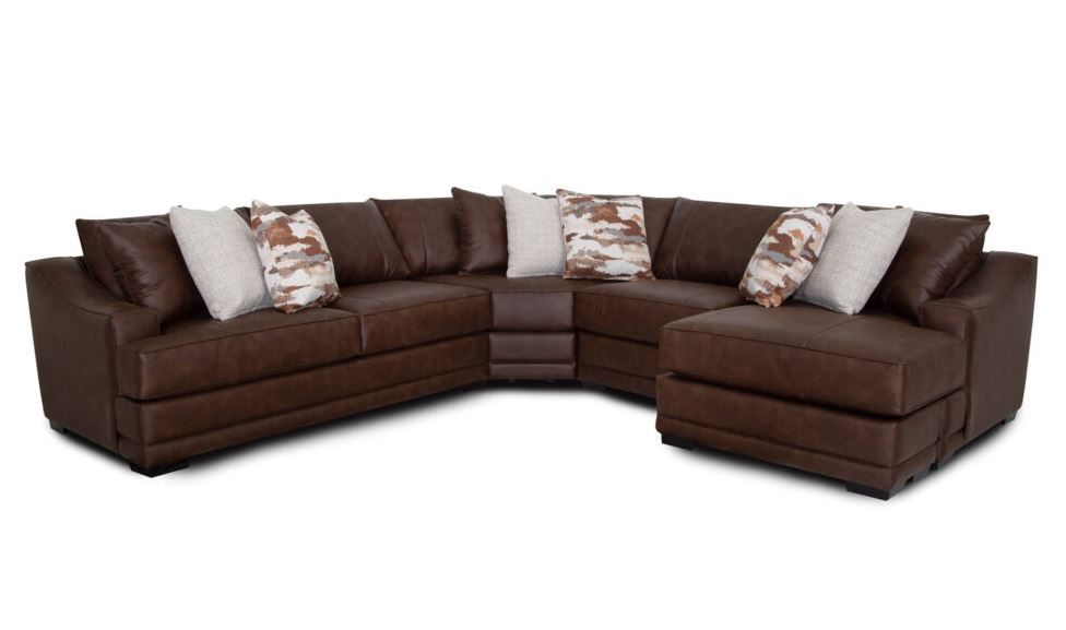 Highlands Sectional w/ Reverse Chaise