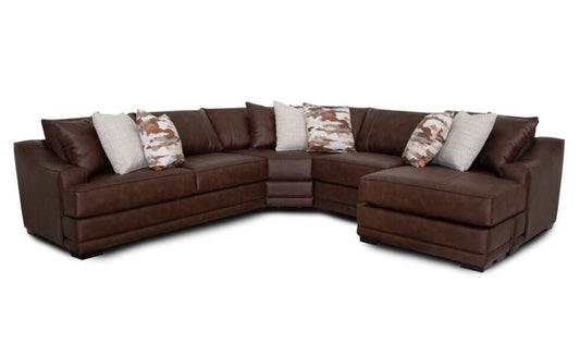 Highlands Sectional w/ Reverse Chaise