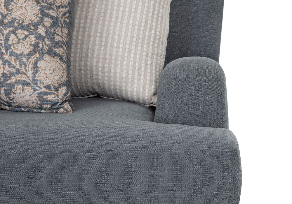 Laurel Loveseat