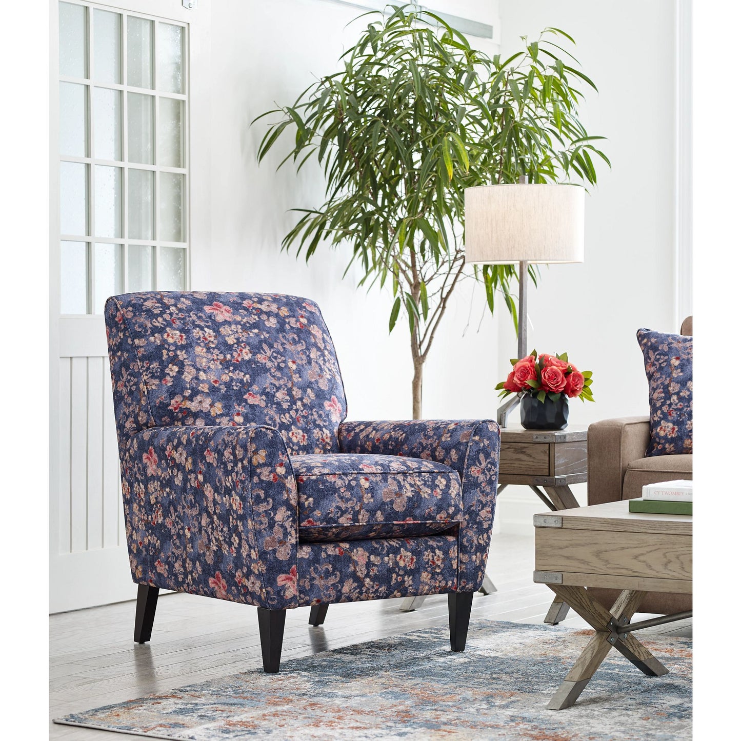 Kennedy Sofa — i-Hallandale Wicker — view 23