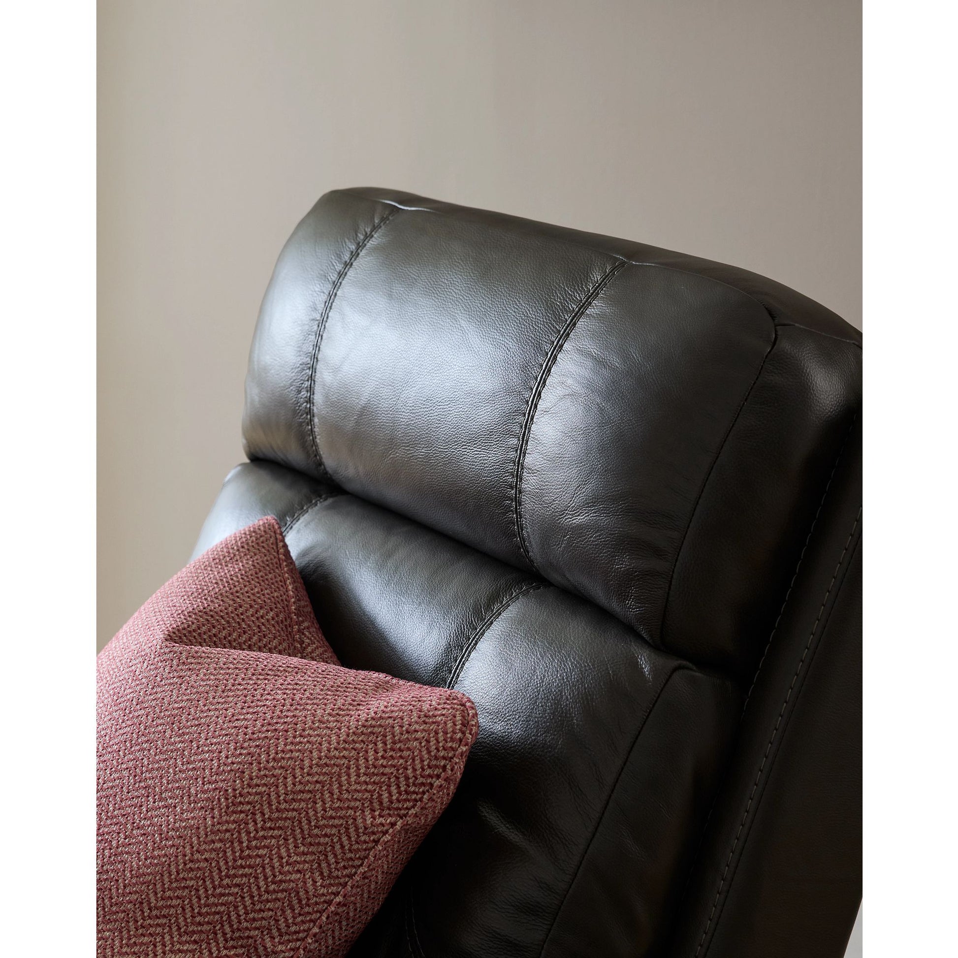 Ava Reclining Sofa — Ross Linen — view 31