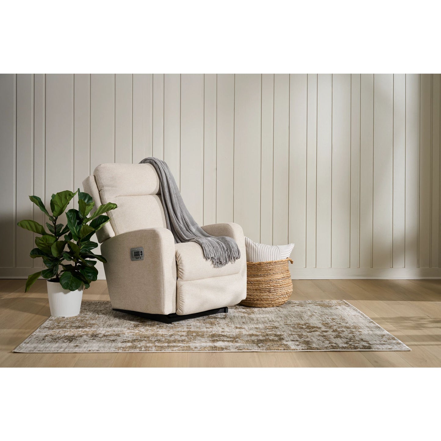 Finley Recliner — i-Halifax Shell — view 25