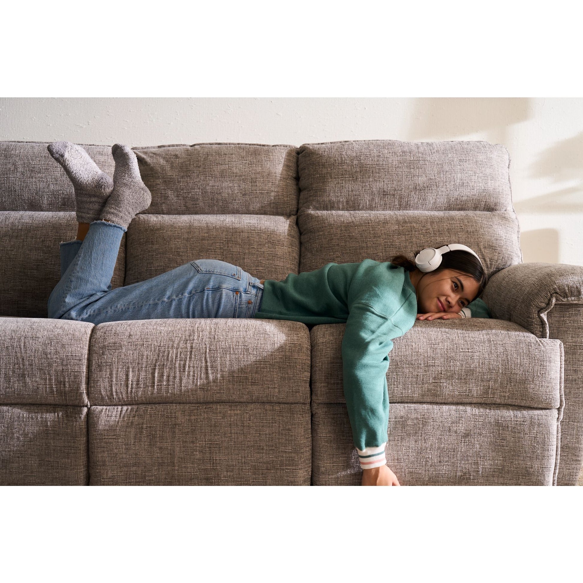 Jay Reclining Sofa — Donegal Linen — view 36