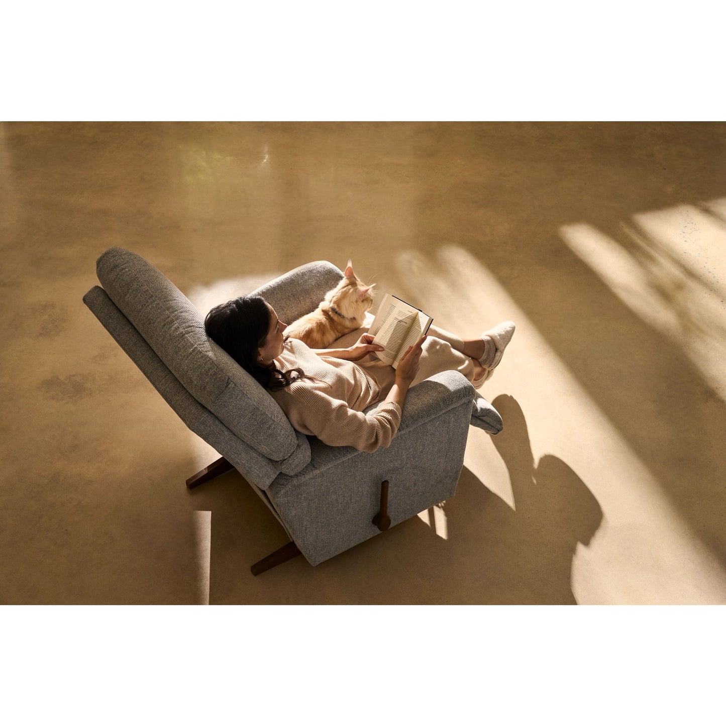 Ava Recliner — Nora Oyster — view 20