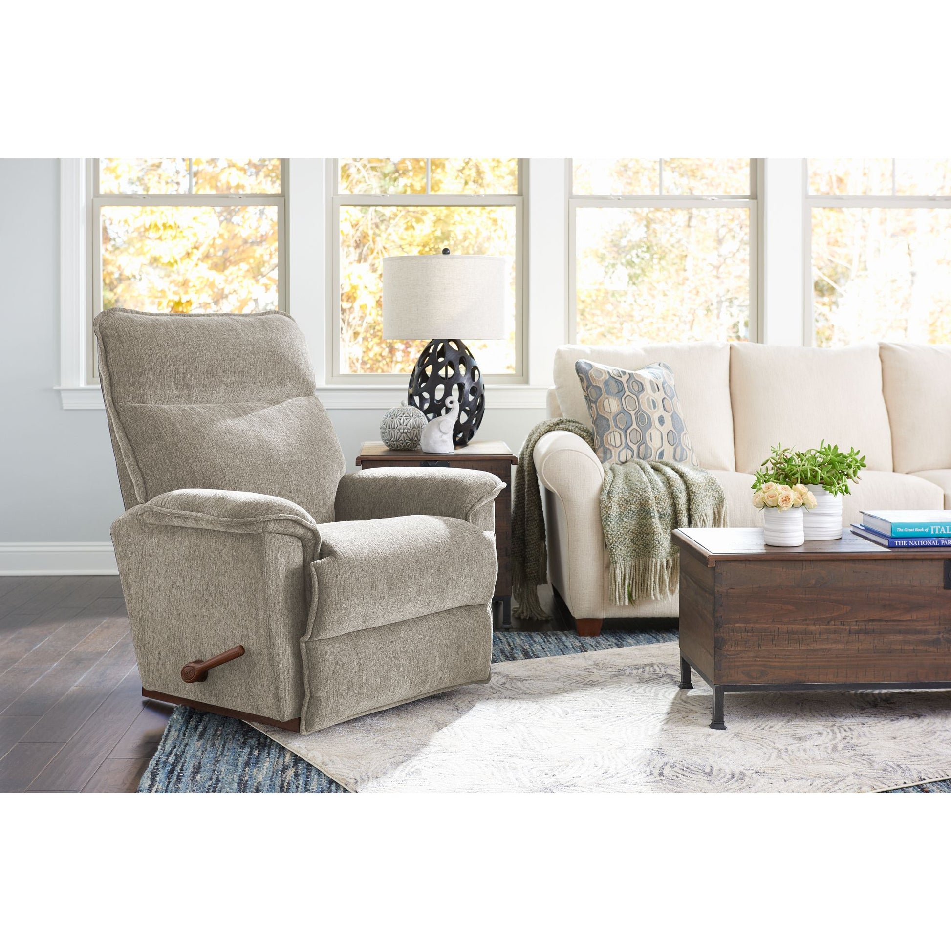 Jay Recliner — i-Halifax Dove — view 92