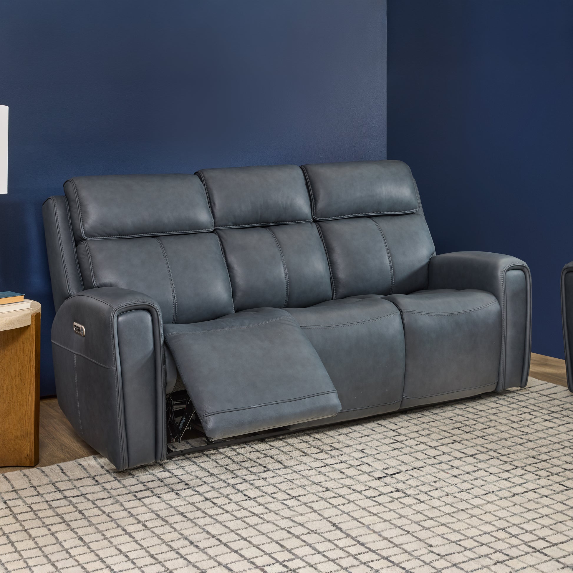 Flexsteel Warren Power Reclining Sofa with Console, Power Headrest & Lumbar