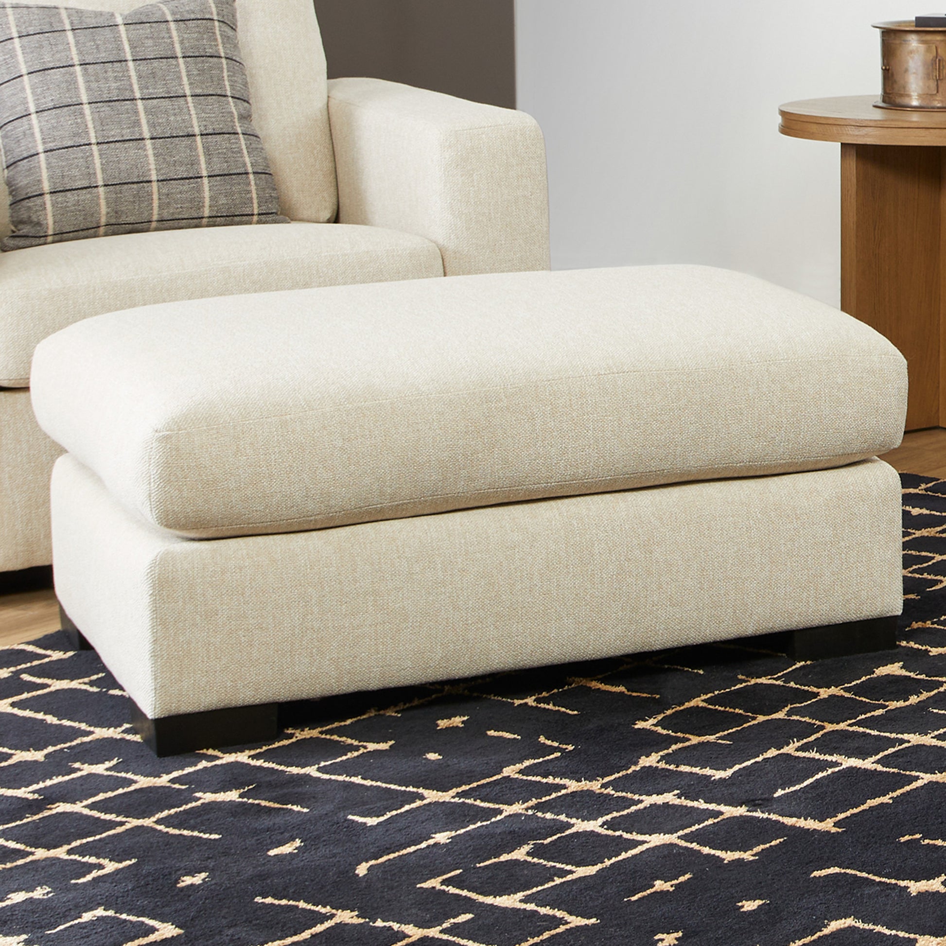 Flexsteel Noah Ottoman