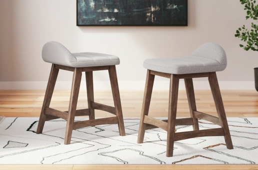 Lyncott Upholstered Barstool (2/CN) Set of 2