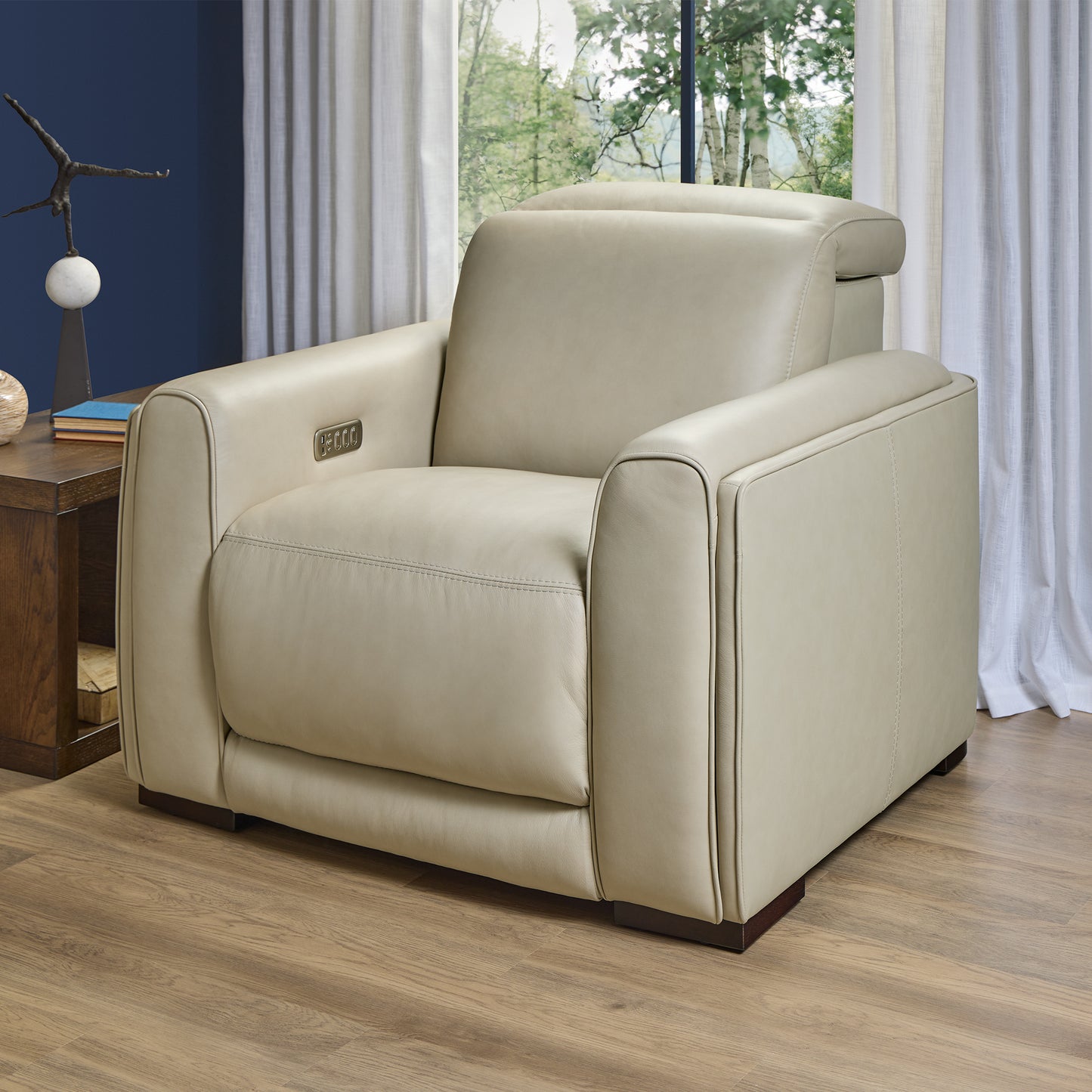 Flexsteel Sola Power Recliner with Power Headrest, Lumbar, Heat & Massage