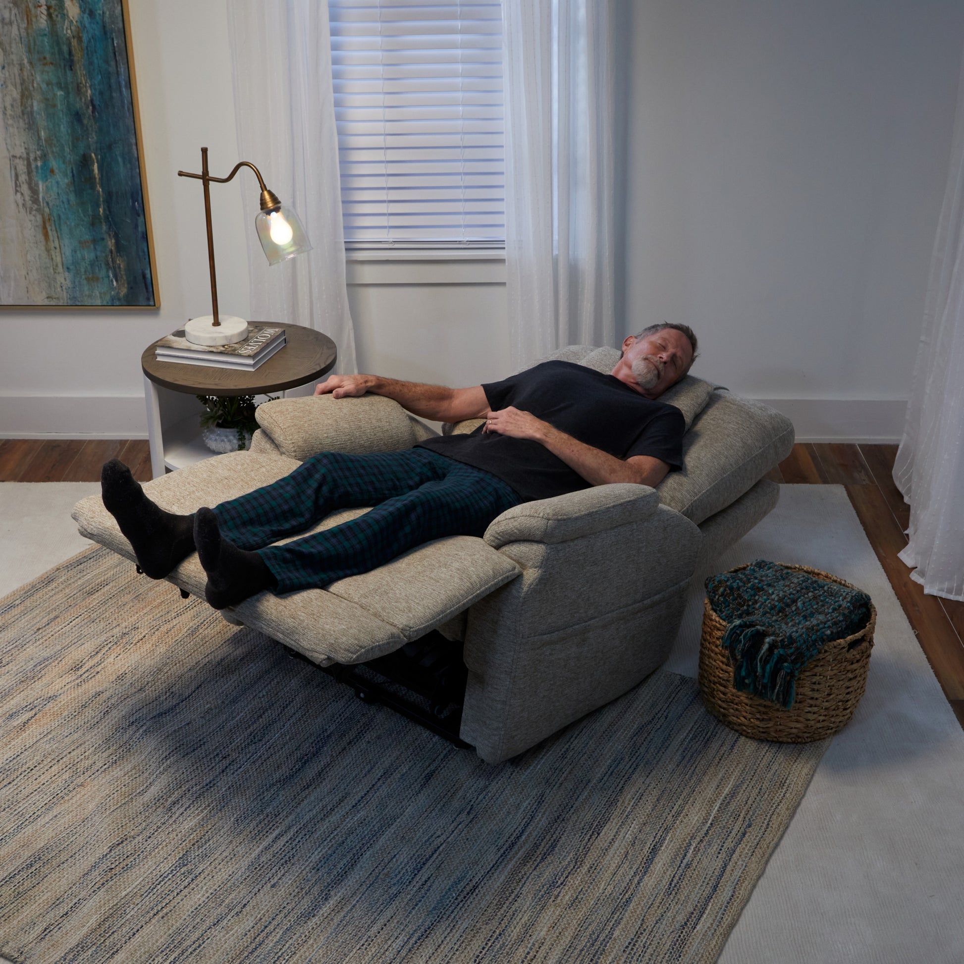 Flexsteel Zecliner Model 2+ Power Lift Sleep Recliner with Power Headrest, Lumbar, Heat & Massage