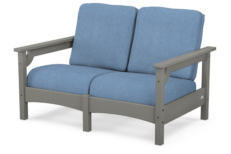 Club Loveseat