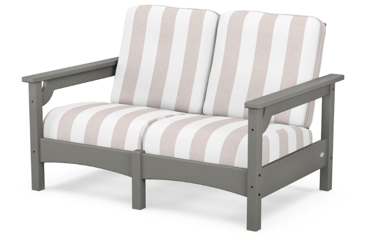 Club Loveseat