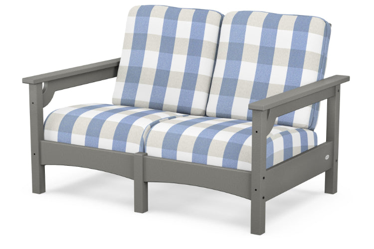 Club Loveseat