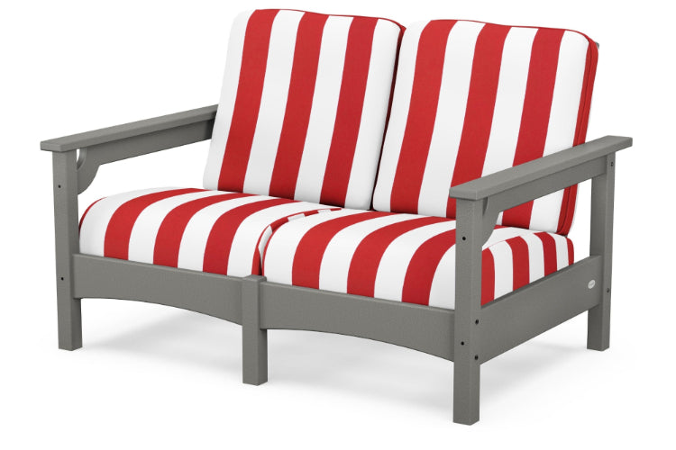 Club Loveseat