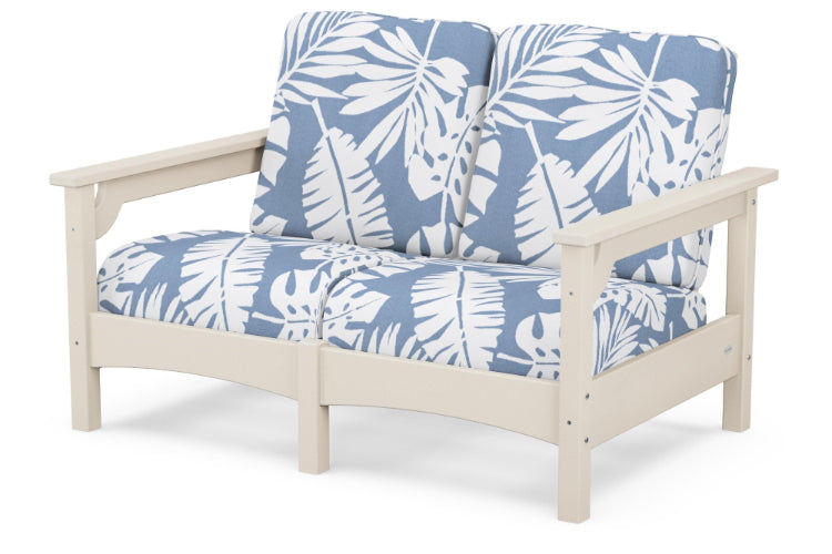 Club Loveseat