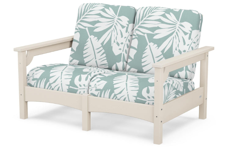 Club Loveseat