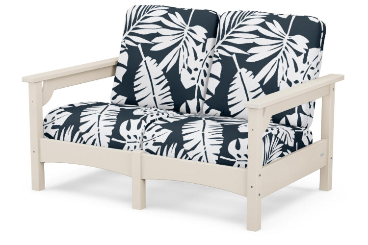 Club Loveseat