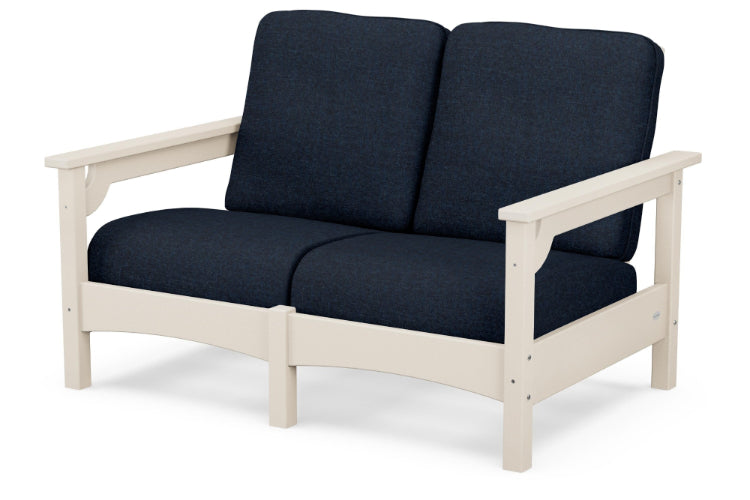 Club Loveseat