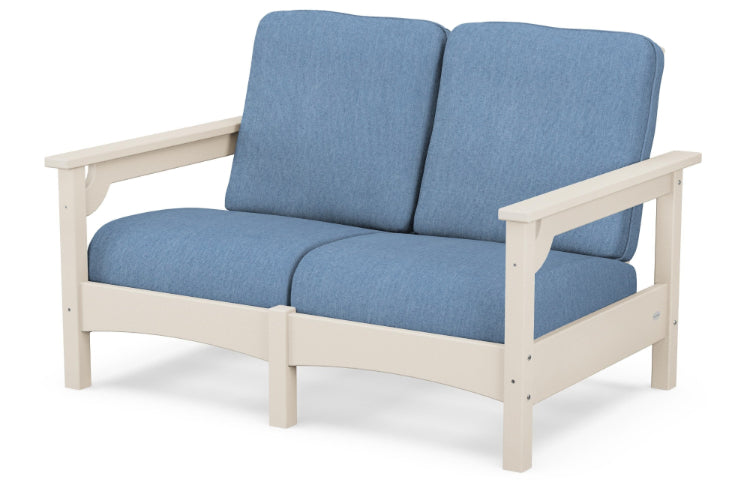 Club Loveseat