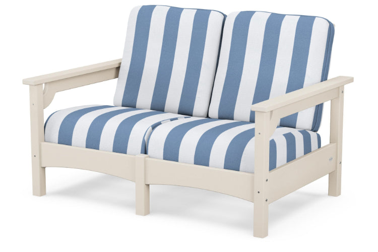 Club Loveseat