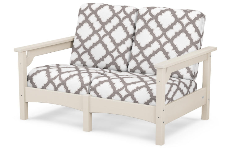 Club Loveseat