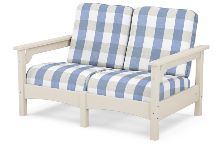 Club Loveseat