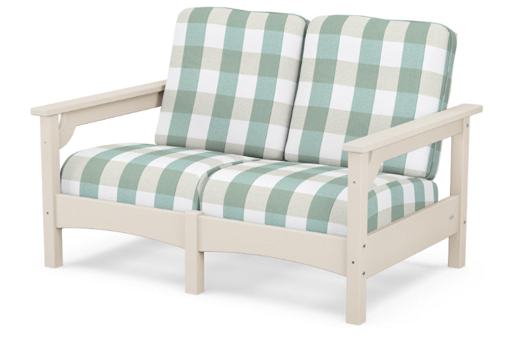 Club Loveseat