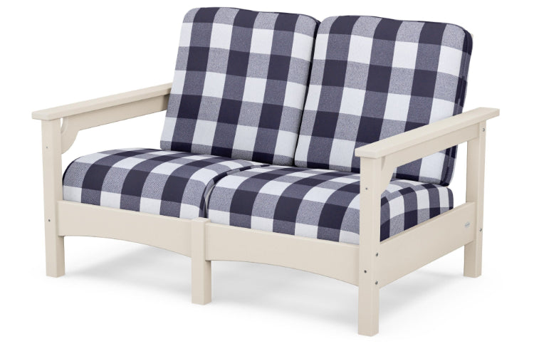 Club Loveseat