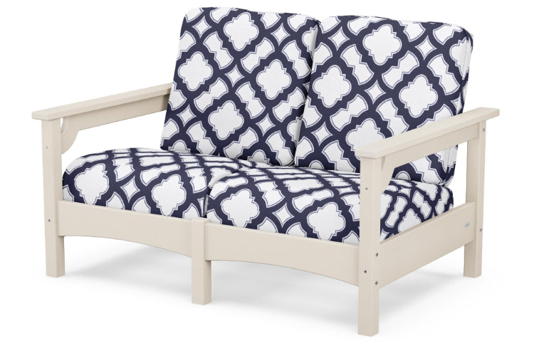 Club Loveseat