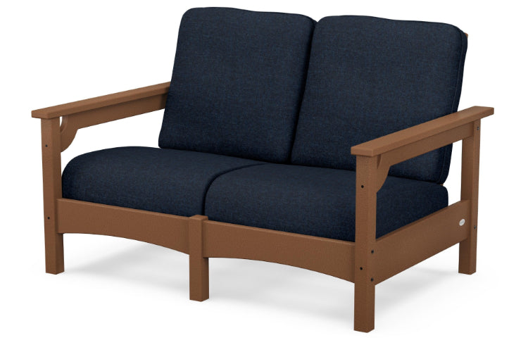 Club Loveseat