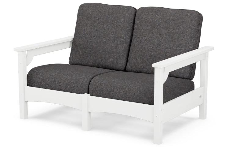 Club Loveseat