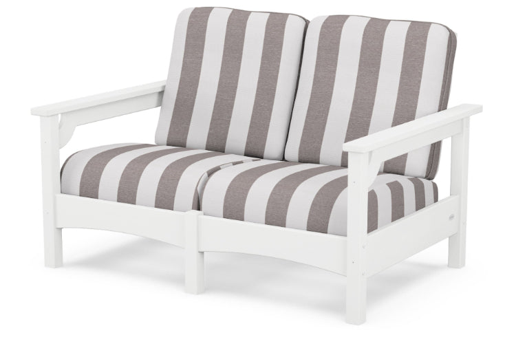 Club Loveseat