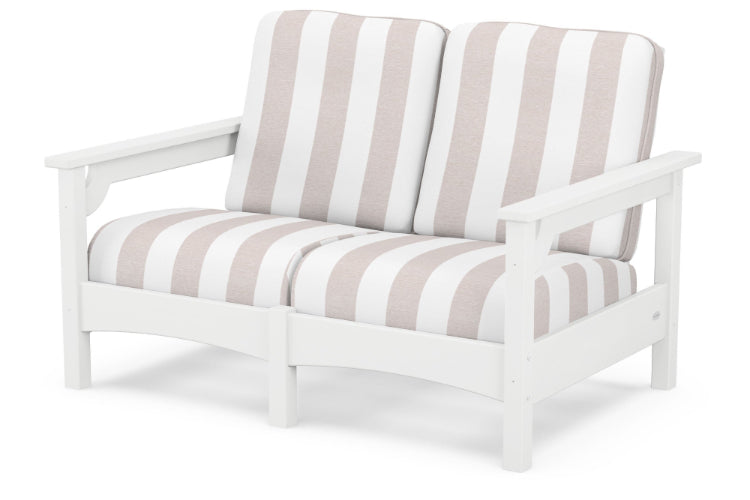 Club Loveseat