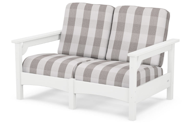 Club Loveseat