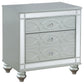 Gunnison 4-piece Queen Bedroom Set Silver Metallic
