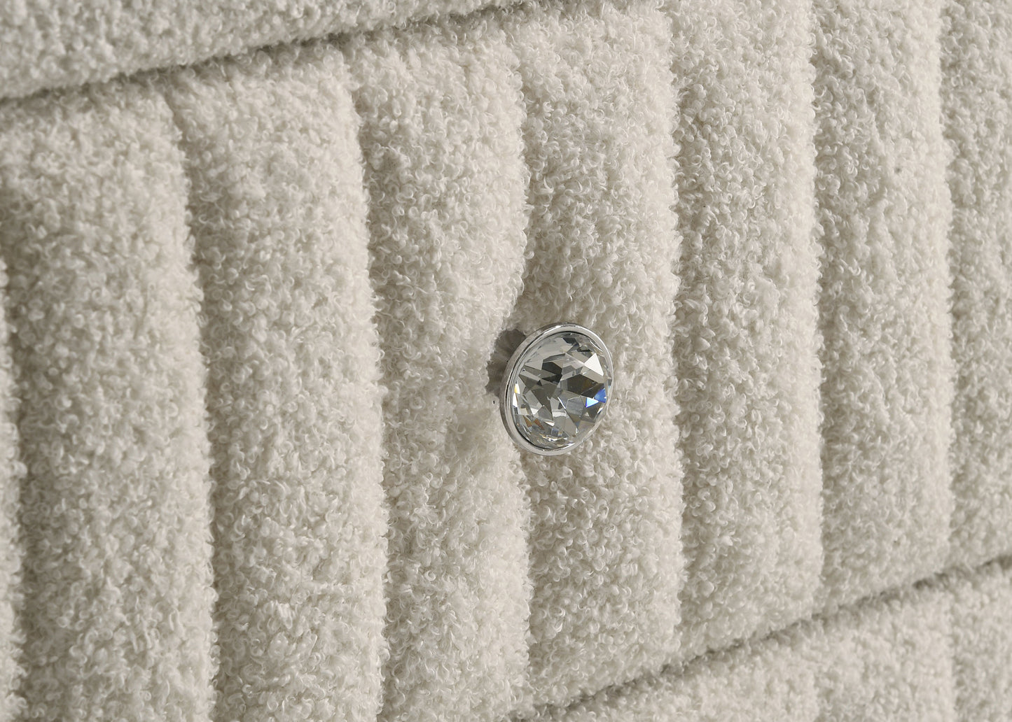 Sonya 6-drawer Upholstered Bedroom Dresser Ivory