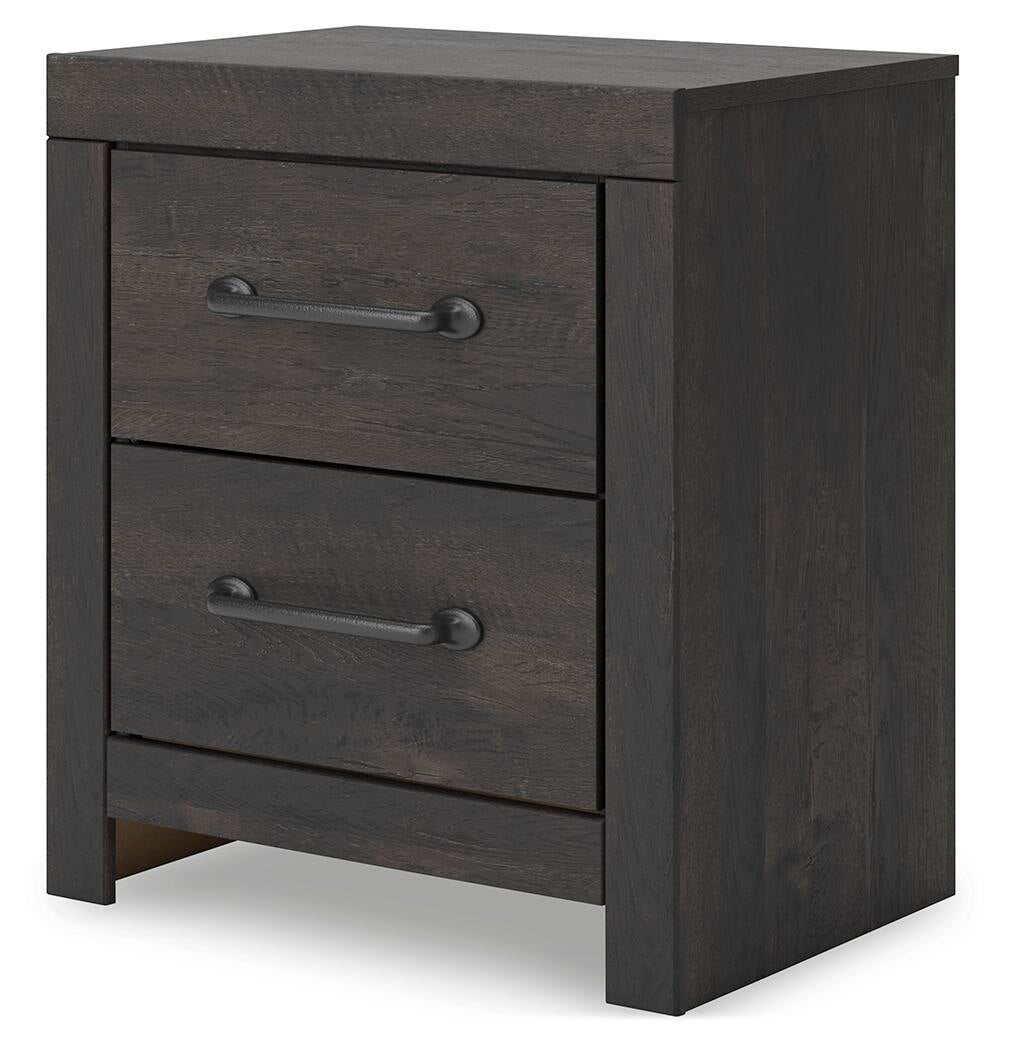 Hollivern Queen Panel Bed, Dresser, Mirror and Nightstand