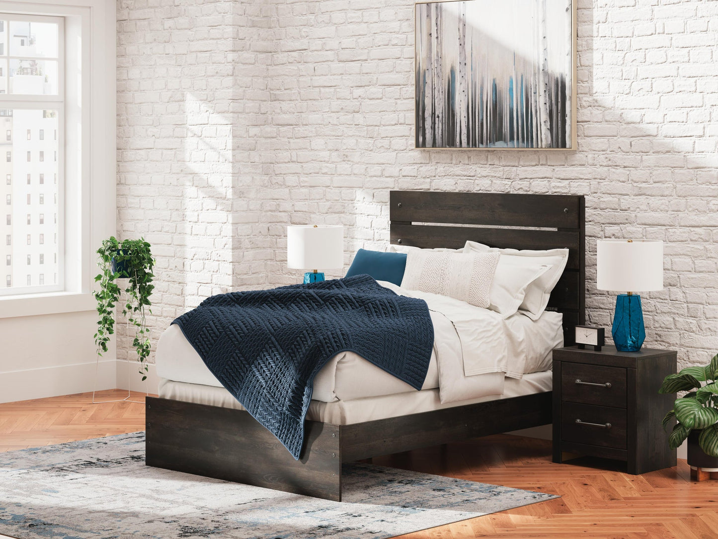 Hollivern Full Panel Bed, Dresser, Mirror, Chest and Nightstand