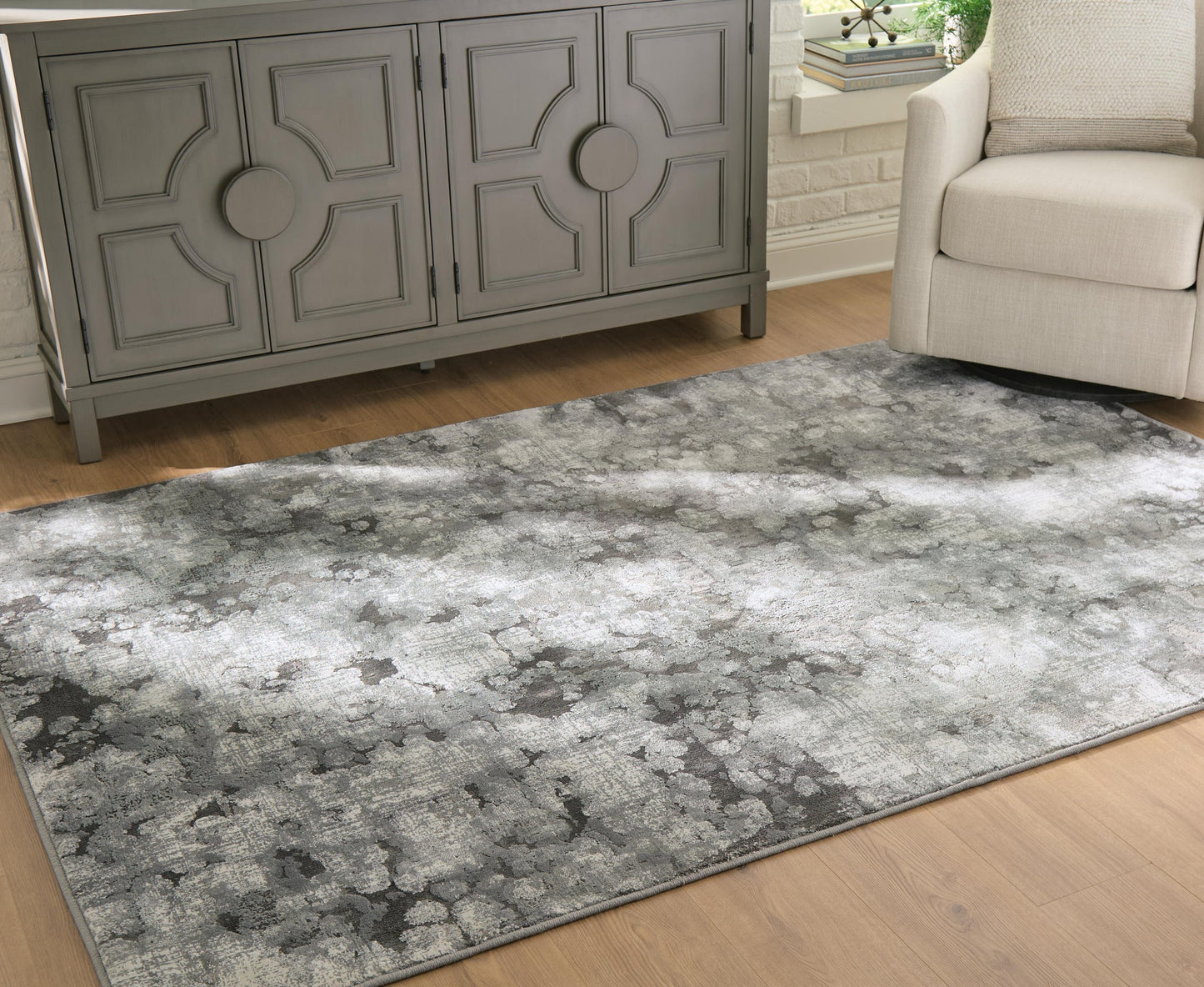 Ashley Express - Gilberton Medium Rug