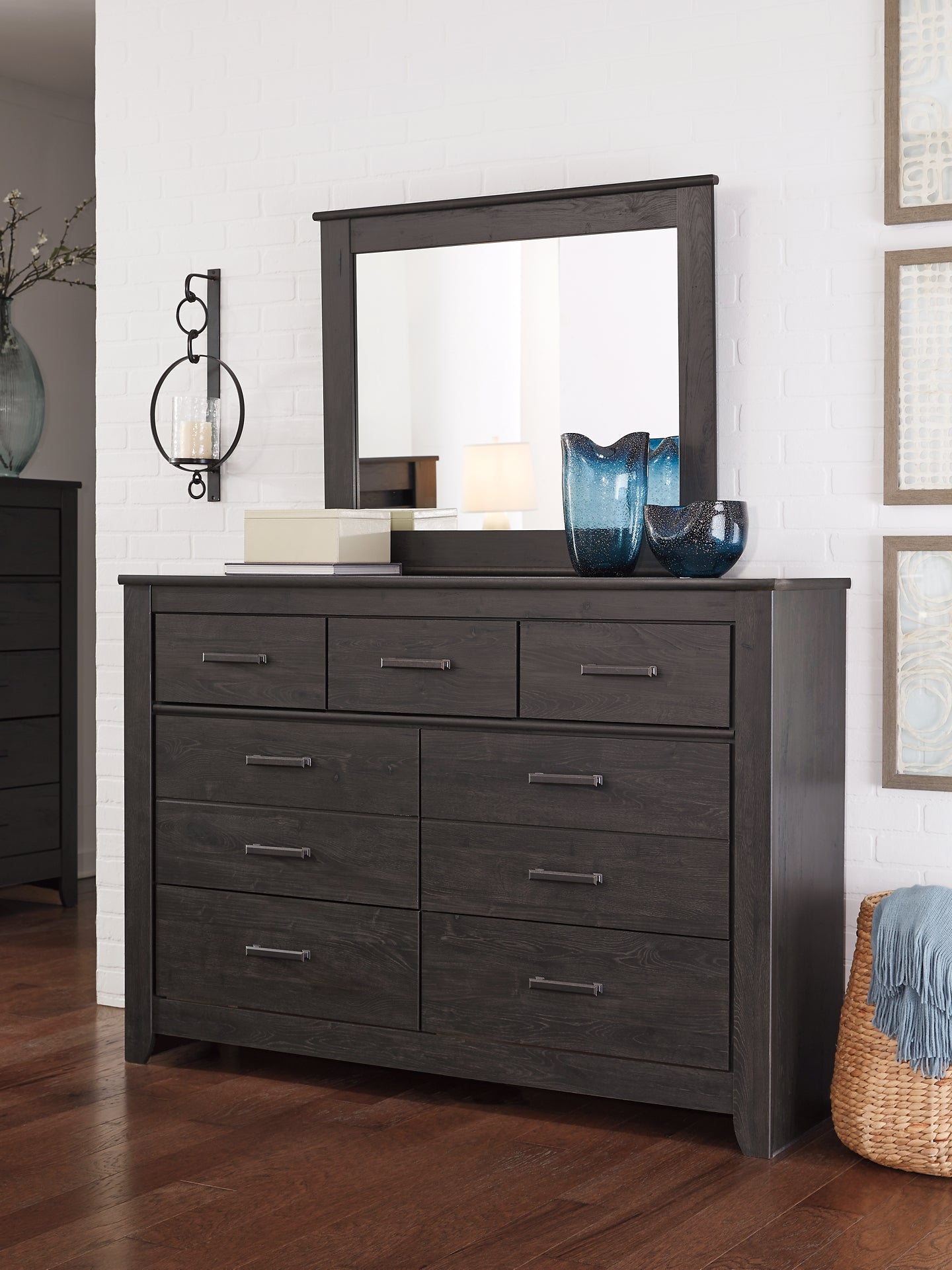 Brinxton King Panel Bed with Mirrored Dresser and 2 Nightstands